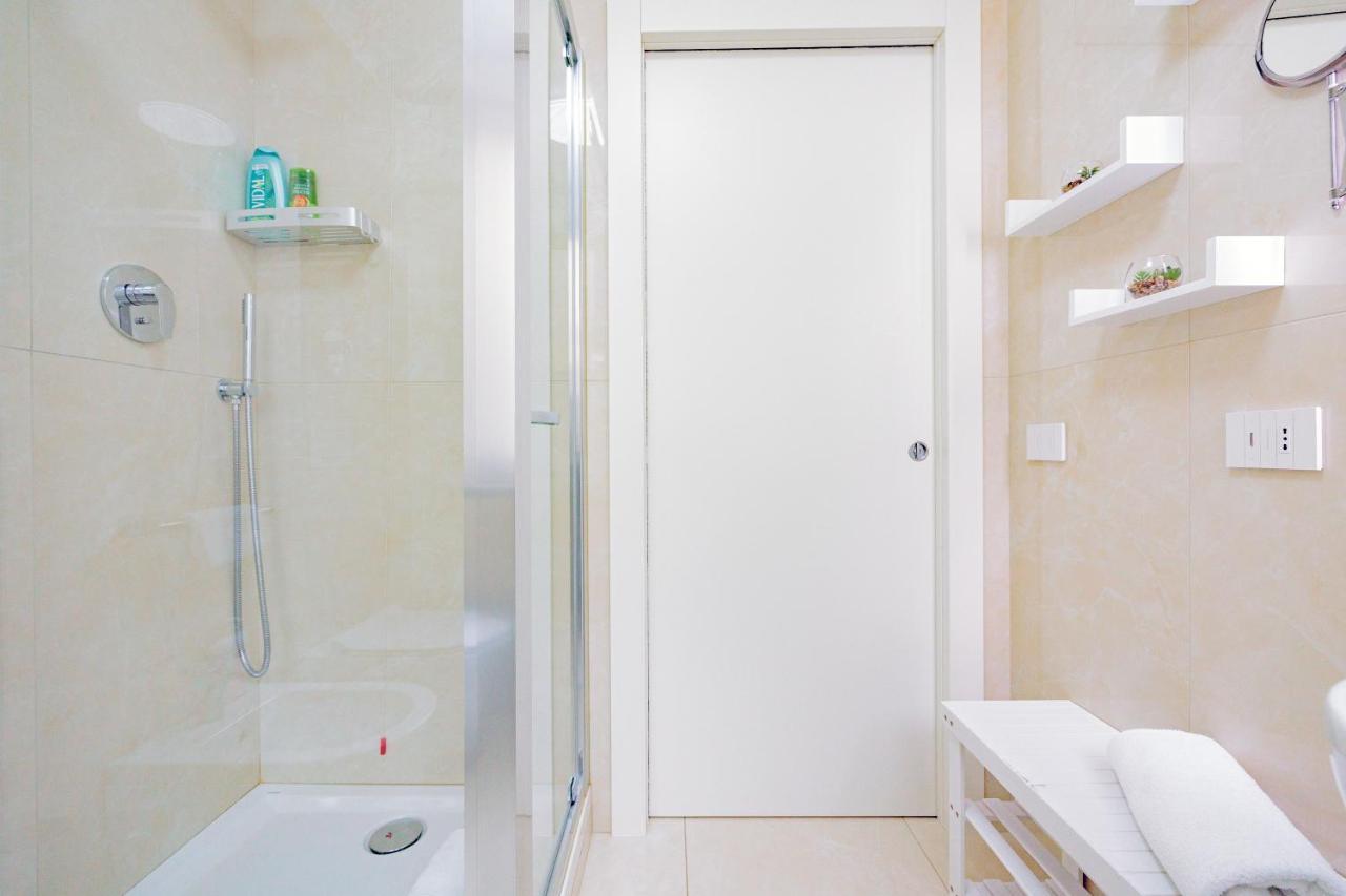 La Casa Di Alessia Nel Centro Di Como - Alessiatravelling Ngoại thất bức ảnh