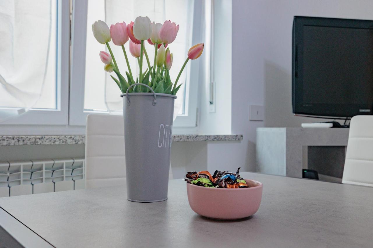 La Casa Di Alessia Nel Centro Di Como - Alessiatravelling Ngoại thất bức ảnh